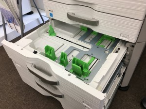 コピー機　展示　福岡　博多　中古　大容量給紙デスク